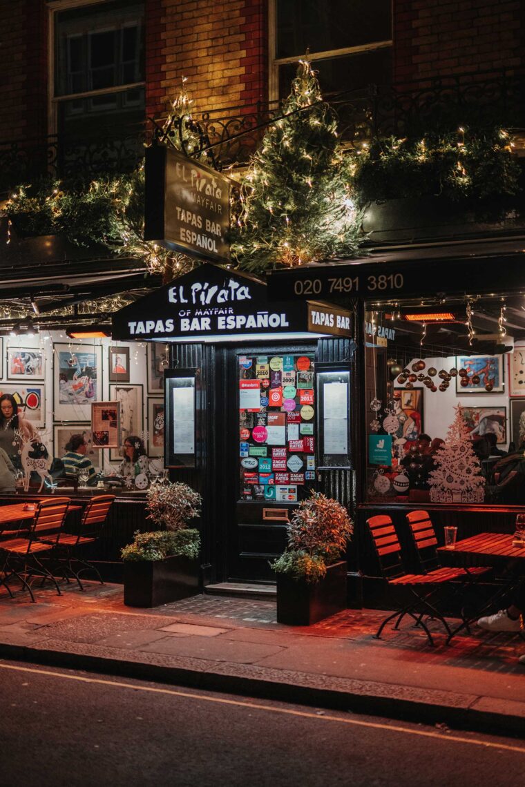 Spanish Christmas party drinks setup at El Pirata Mayfair featuring sherry, Rioja, and Cava with tapas sharing platters