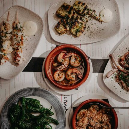 Este bar de tapas en Mayfair London Espanol small plates served in the restaurant for group party