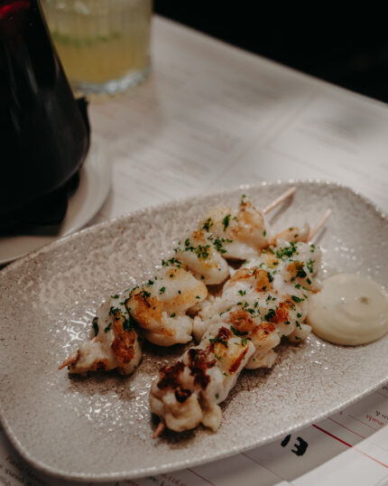 Delicious business lunch in Mayfair: A selection of traditional Spanish tapas at El Pirata.