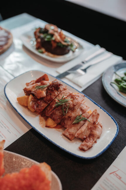 Mediterranean menu Spanish sharing plates: The perfect lunchtime dining experience at El Pirata London.