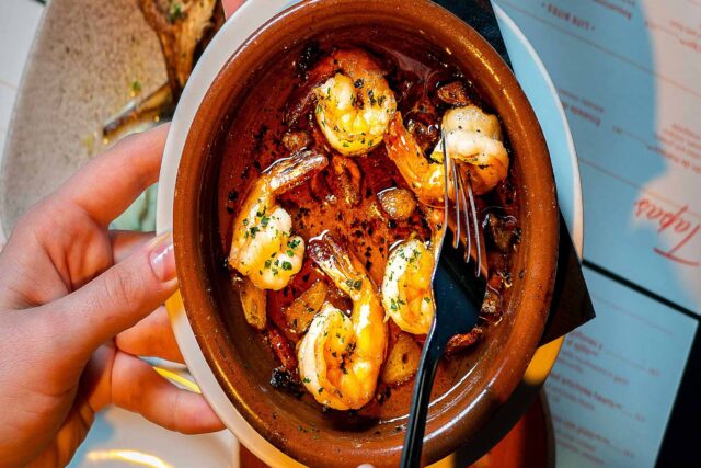 El Pirata Mayfair: Best value Express Lunch in London featuring two tapas and a drink.